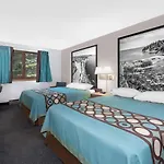 Super 8 By Wyndham Duluth