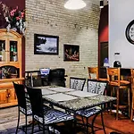 Pet-Friendly Canal Park Condonear Lakewalk Pool
