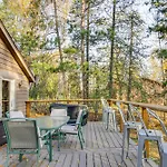 Waterfront Duluth Cabin With Deck And River View!