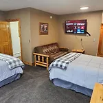 Willard Munger Inn