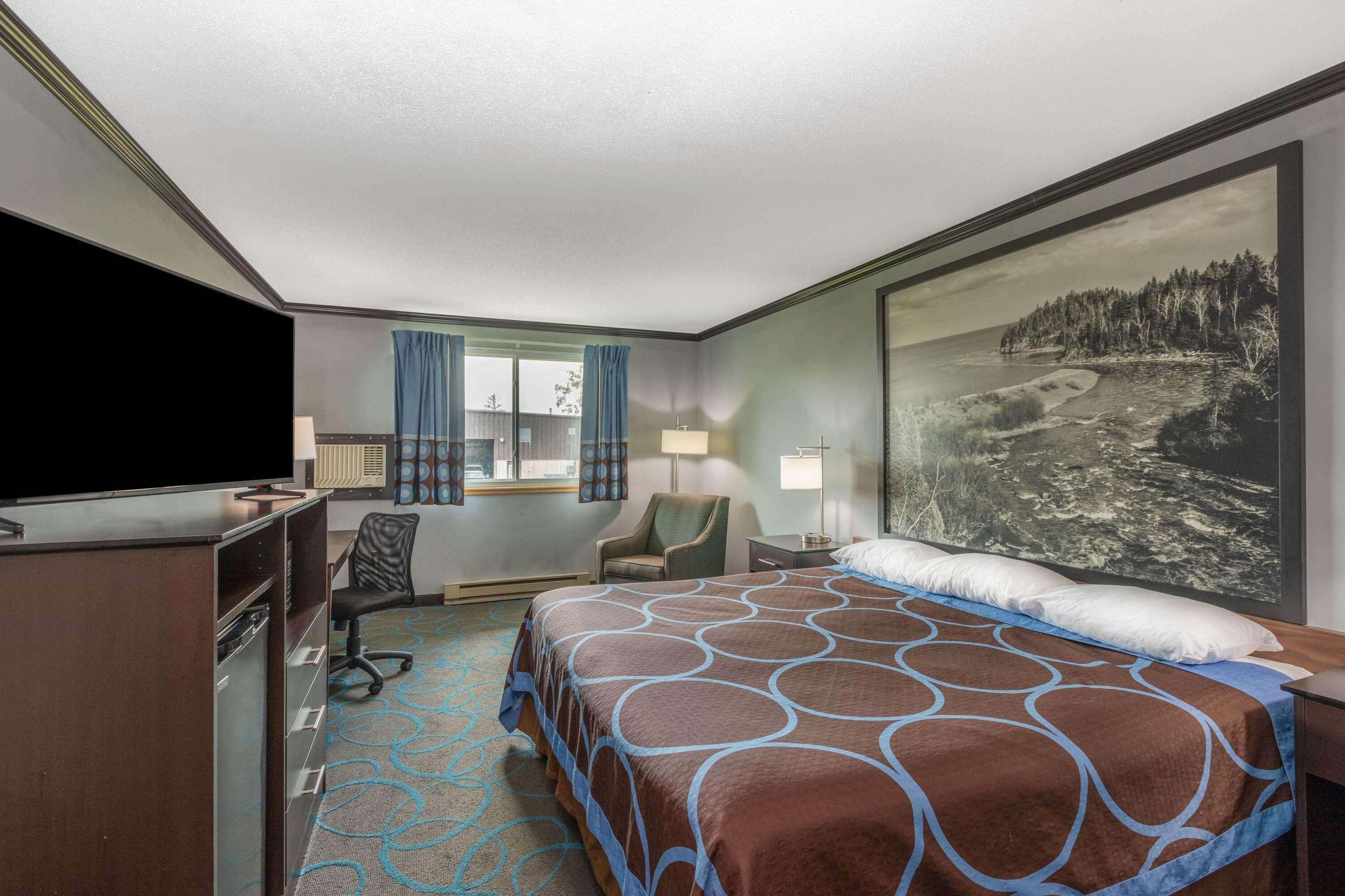Super 8 By Wyndham