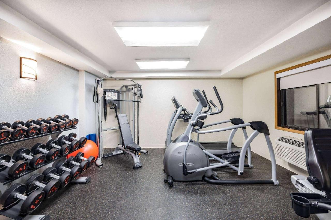 Americinn By Wyndham South Proctor Black Woods Event Ctr Hotel 2*