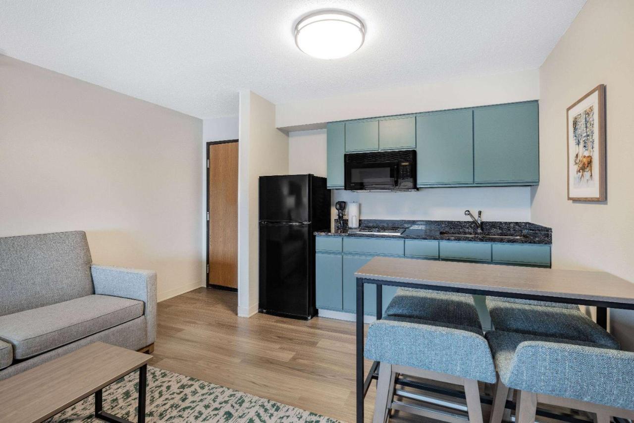 Americinn By Wyndham South Proctor Black Woods Event Ctr