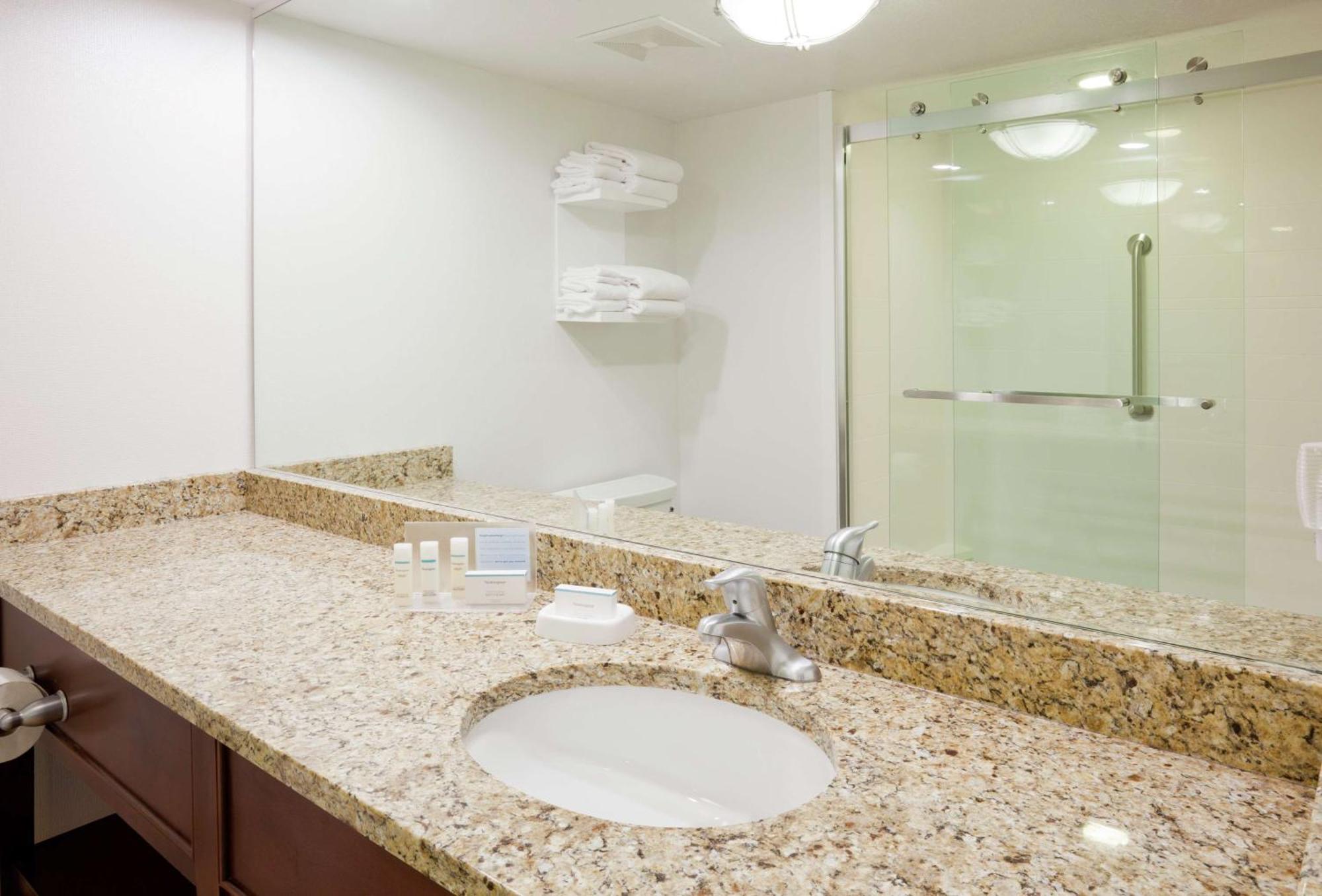 Hampton Duluth-canal Park Hotel 3*