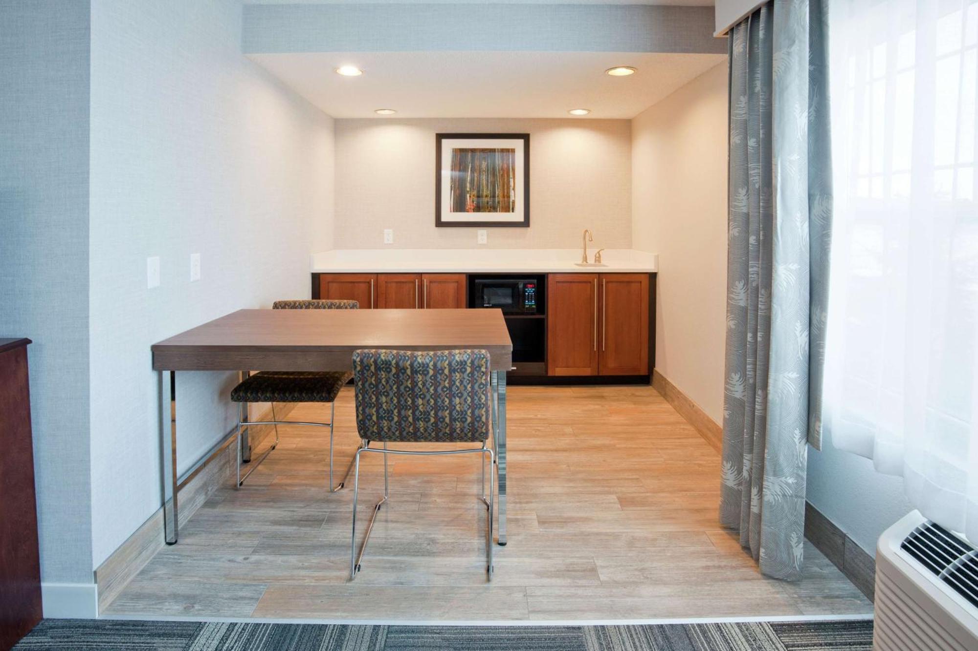 Hampton Duluth-canal Park Hotel 3*