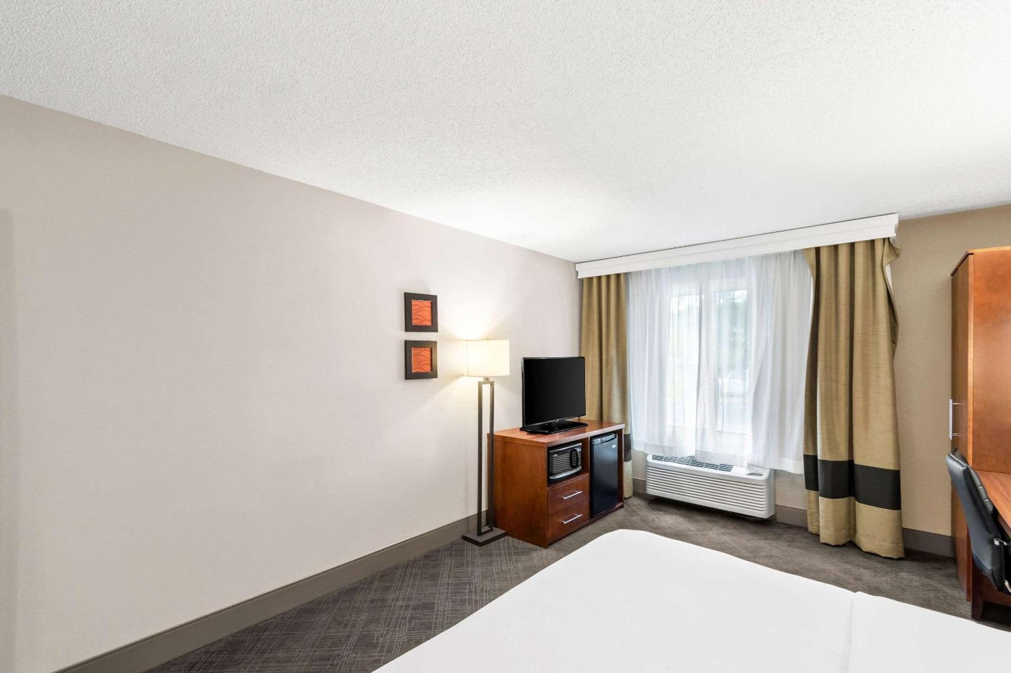 Comfort West Inn