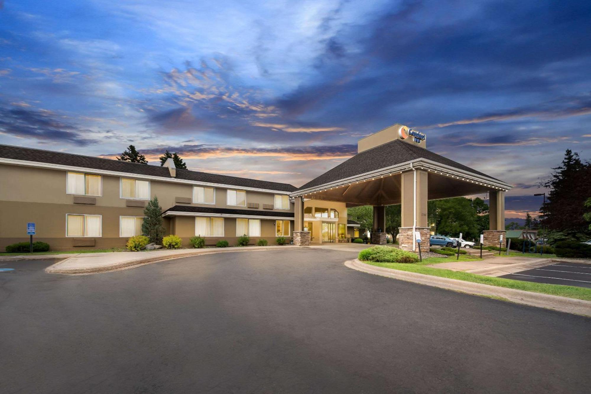 Comfort West Inn 2*