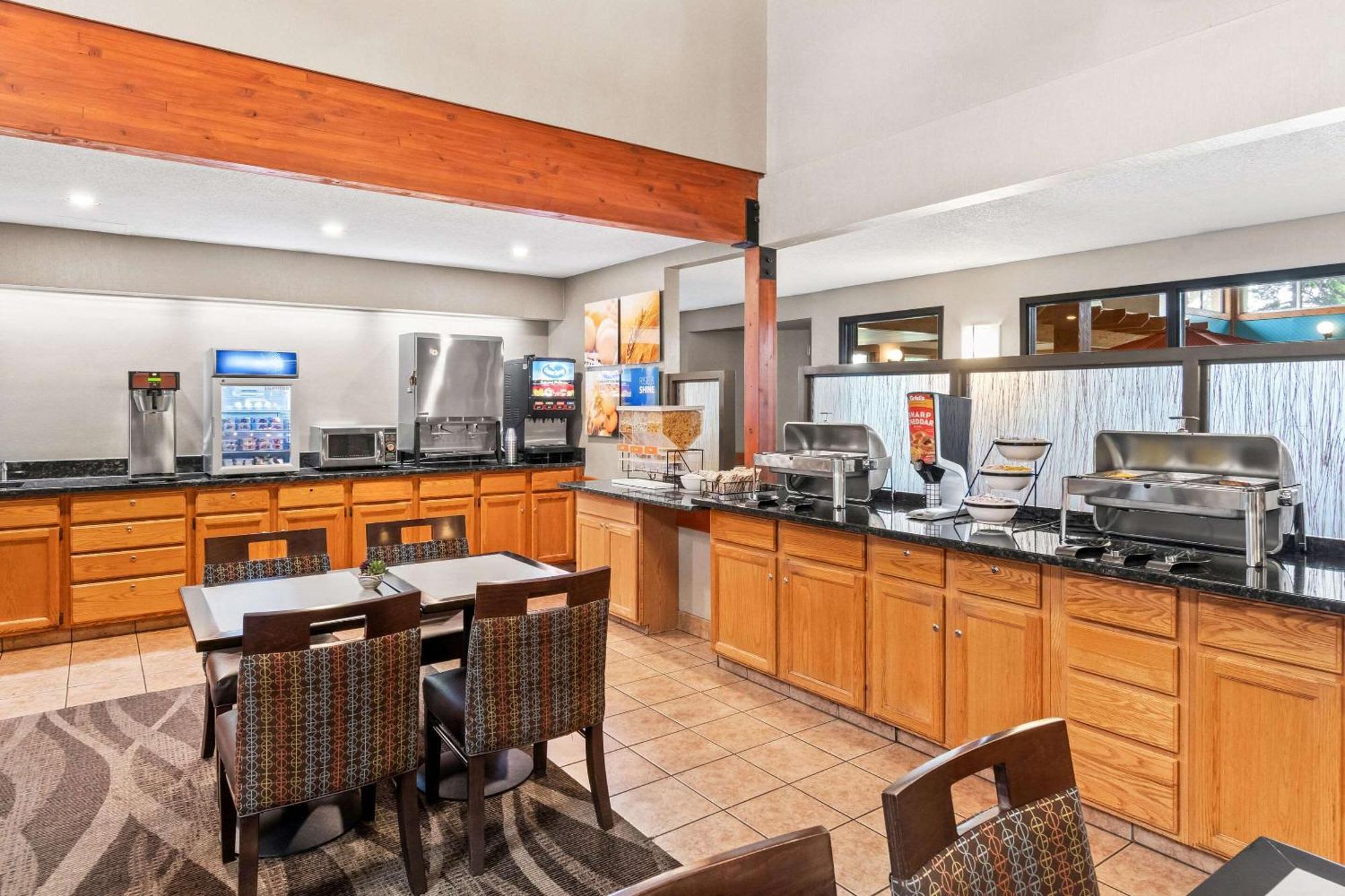 Comfort West Inn 2*