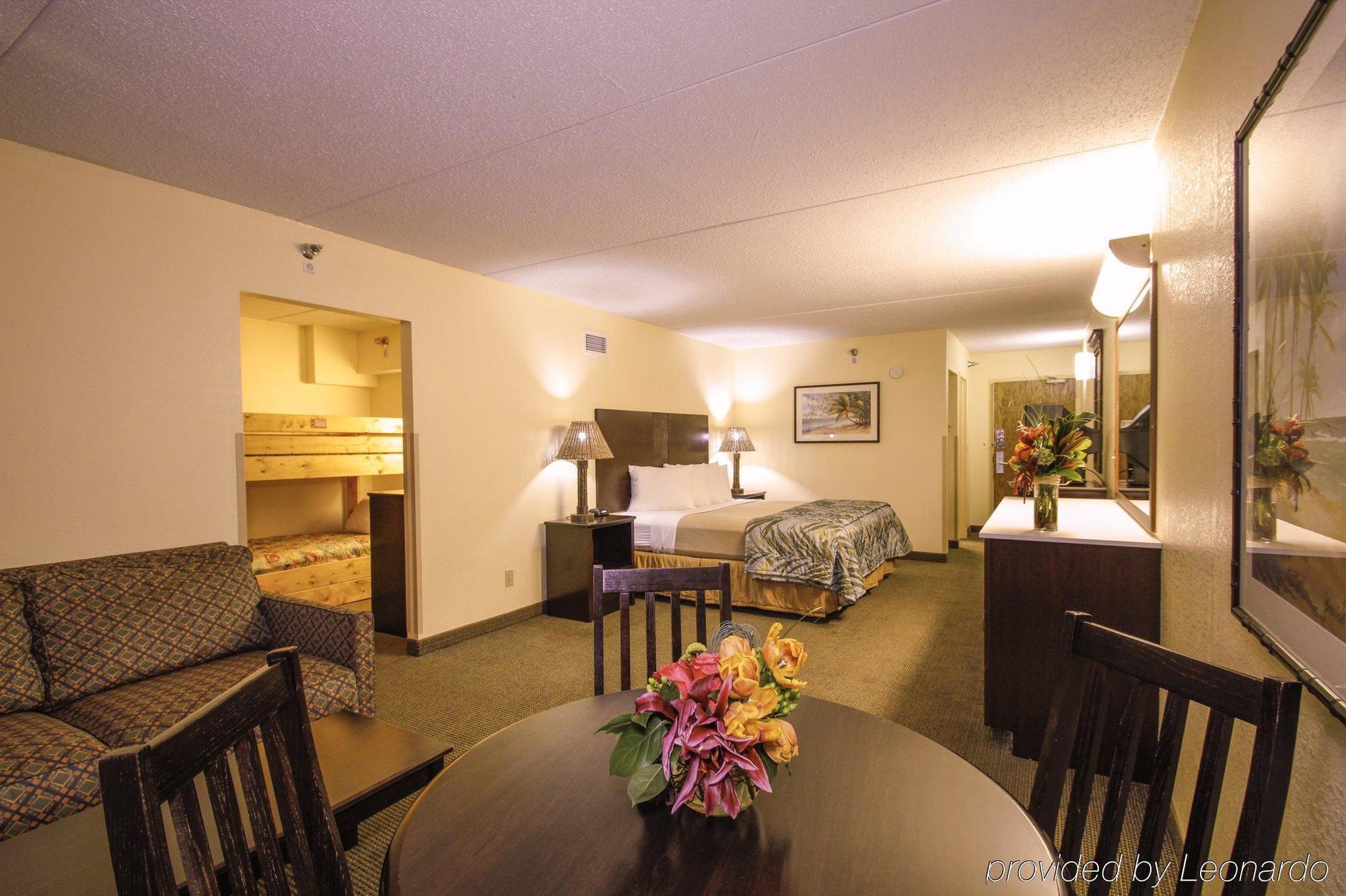 Edgewater Waterpark Resort