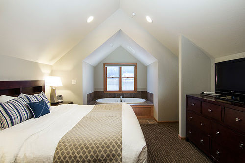 Beacon Pointe On Superior Resort Duluth