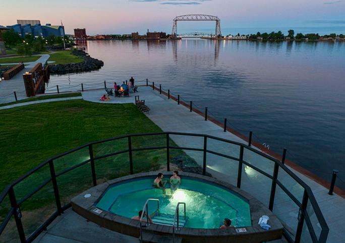 Pier B Hotel Duluth