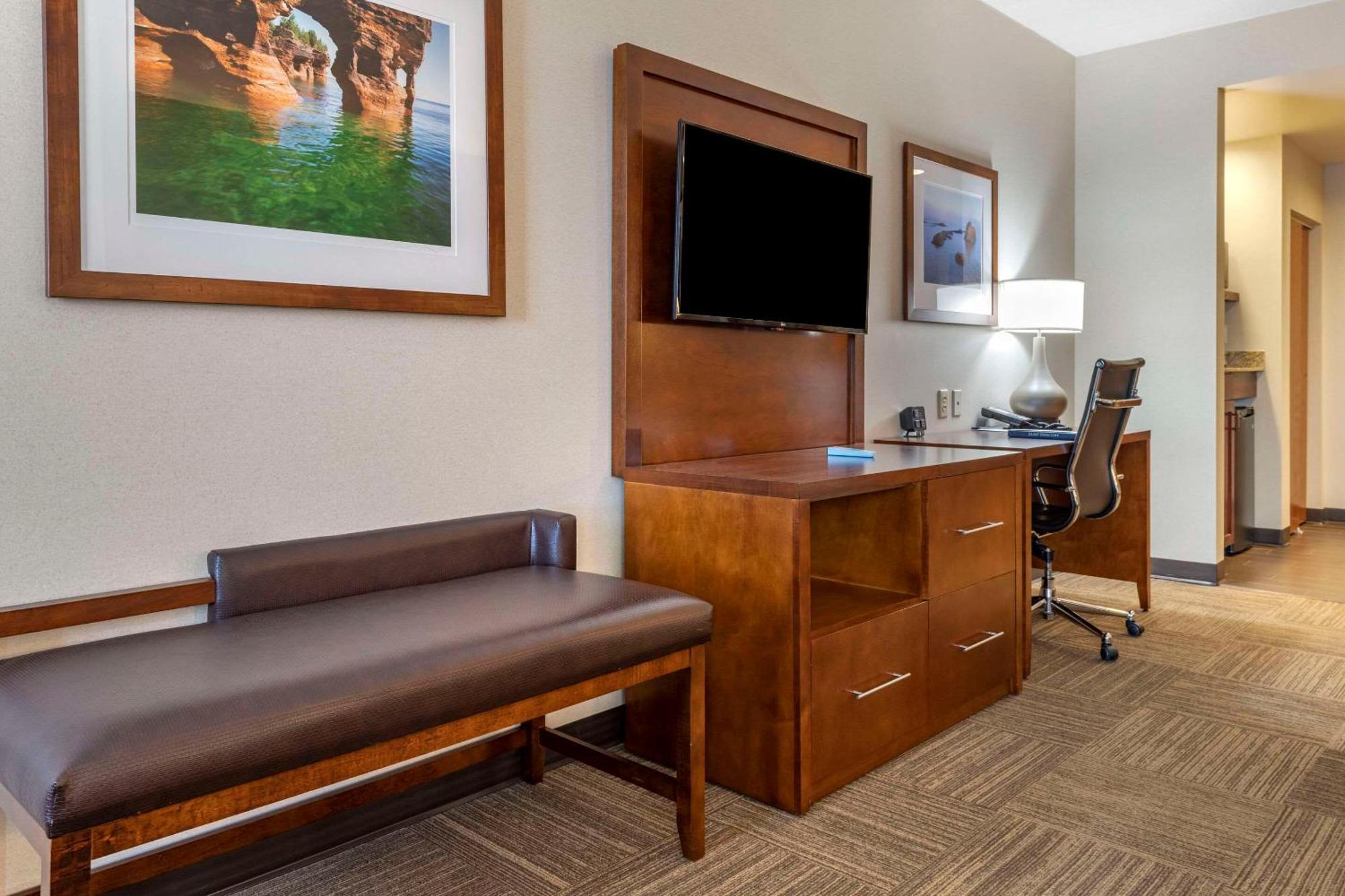 Lift Bridge Lodge, Ascend Collection Hotel Duluth