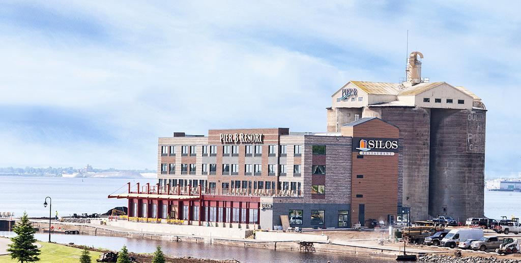 Hotel Pier B Duluth