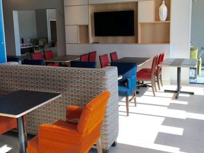 Hotel Express & North - Miller Hill By Ihg