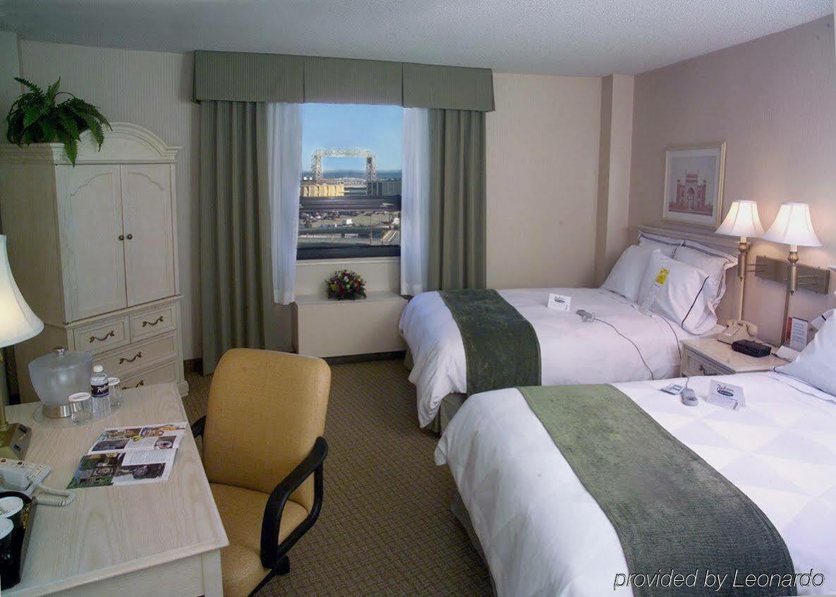 Radisson Duluth-harborview 3*