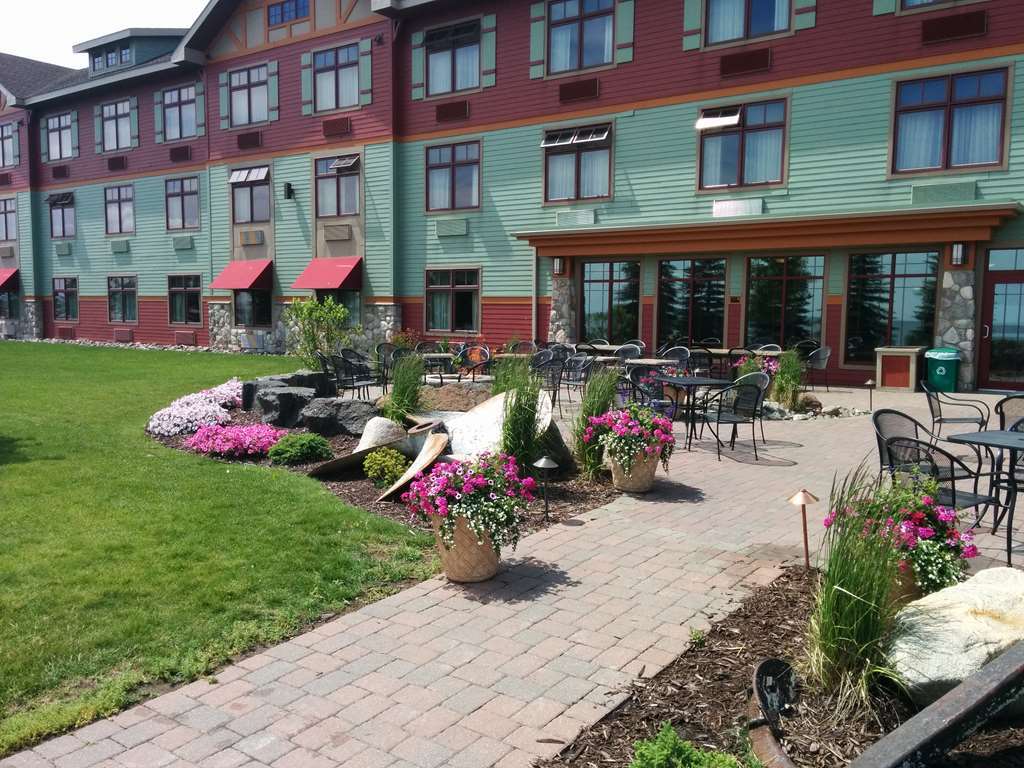 Canal Park Hotel